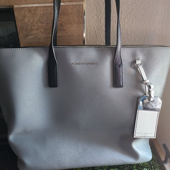 MARC JACOBS Sidekick Colorblocked Tote In Storm Grey Multi - Picture 2 of 13
